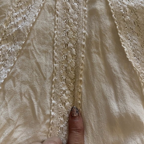 100% silk skirt Designer, off-white wide waist button, detailed with lace shell - Picture 7 of 13